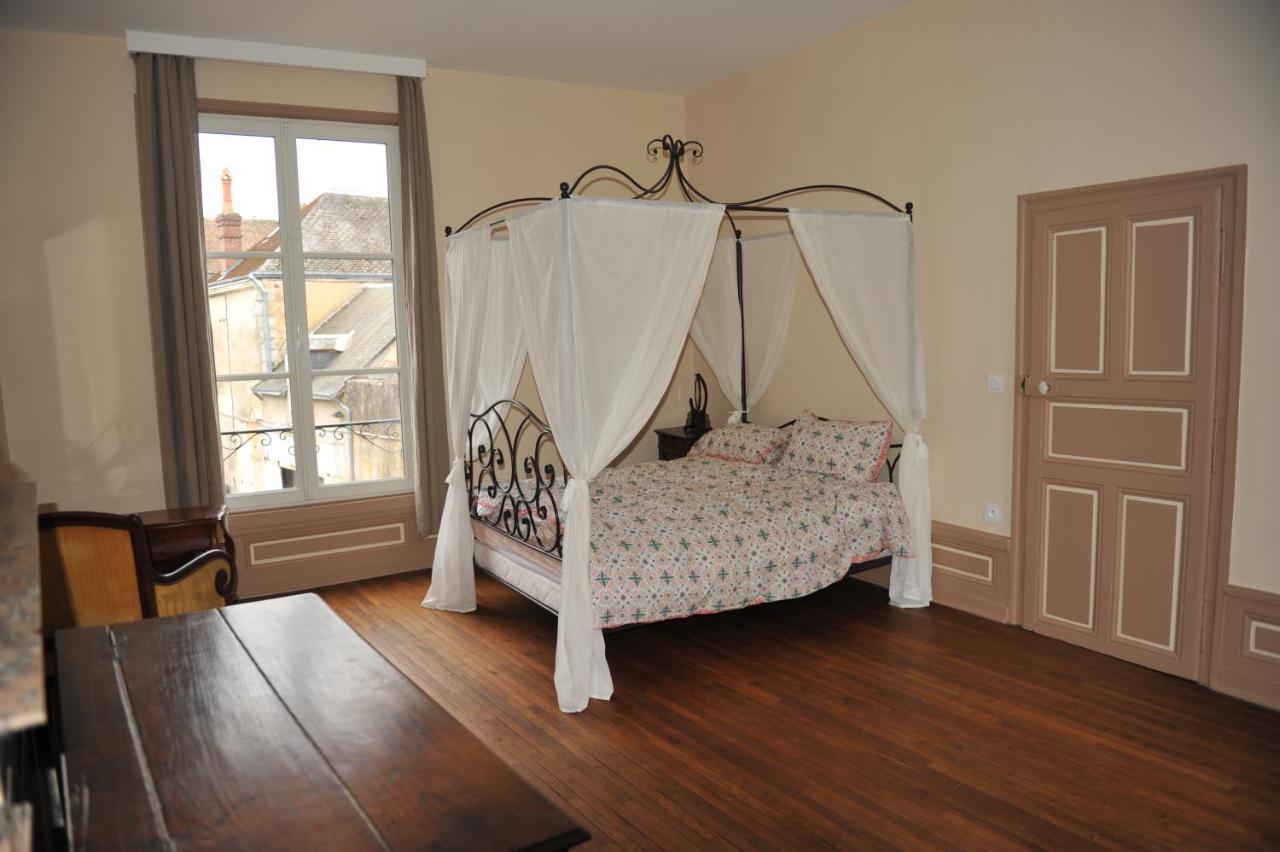Vendome Au Bord Du Loir Bed & Breakfast Ngoại thất bức ảnh